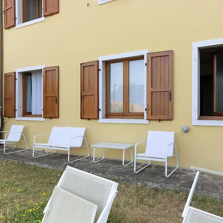 Corbei Torri Del Benaco