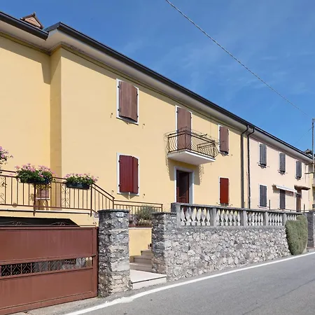 Lägenhet Corbei Torri Del Benaco