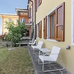 شقة Corbei *