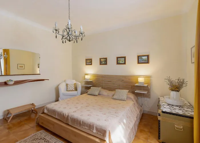 Apartman Corbei *